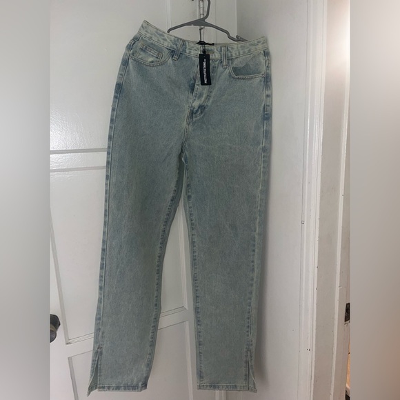 PrettyLittleThings Jeans. Women Size 6. Brand New - Picture 1 of 5